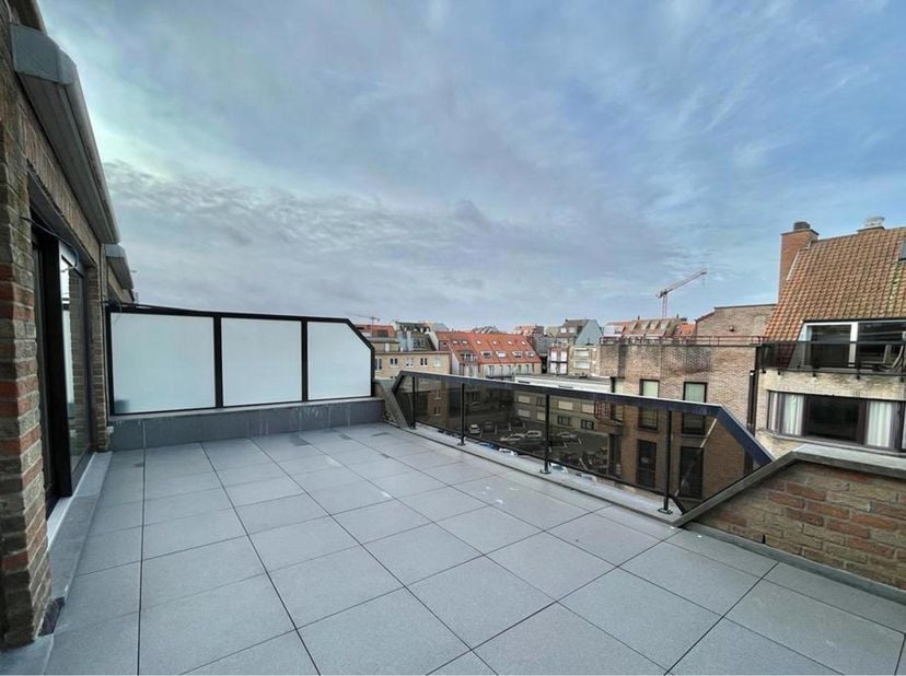 Appartement te koop
                    in 8300 Knokke