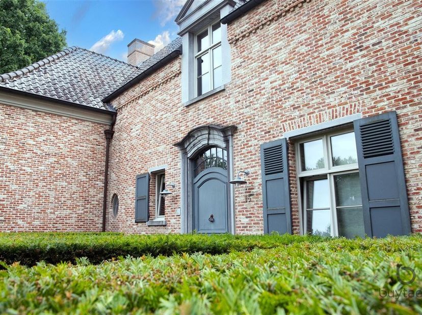 Maison à vendre
                    à 2980 Halle
