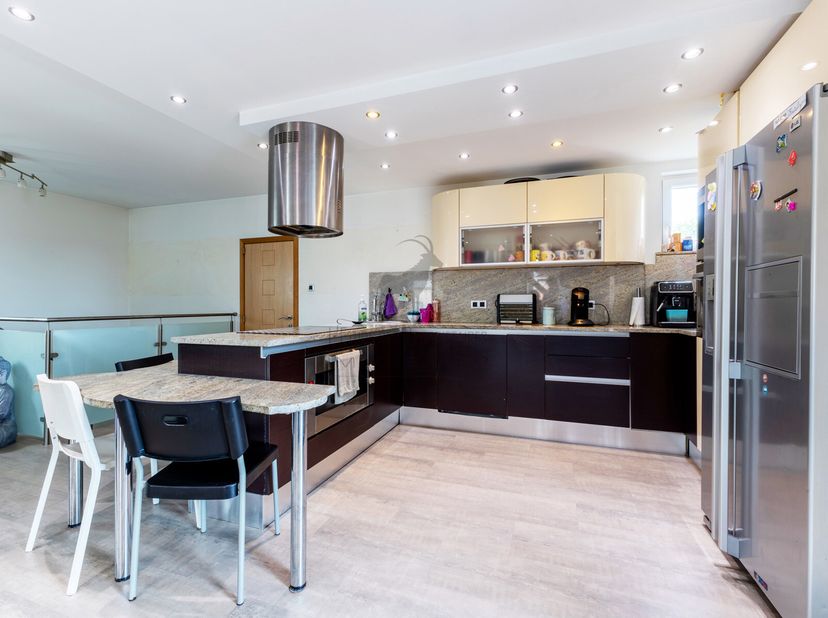 Referentie Agence: L6031-377&lt;br /&gt;
*** VIRTUELE TOUR BESCHIKBAAR: *** https://immo360.immo-facile.com/vtour/fr/h8jvof&lt;br /&gt;
TE HUUR: Charmant 3-slaapk