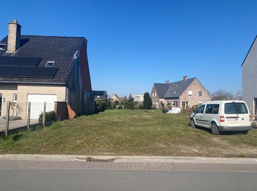 Le lot 29A est situé au calme près du centre d&#039;Astene. Terrain pour un bâtiment semi-ouvert. La finition se fait en consultation avec l&#039;entrepreneur.&lt;
