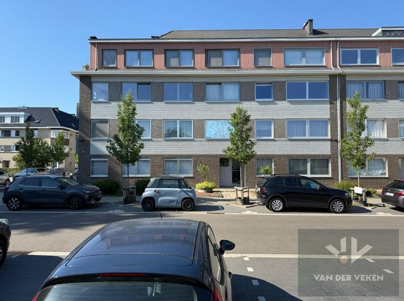 Appartement à louer
                    à 3500 Hasselt