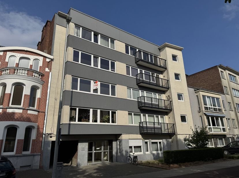 Appartement à louer
                    à 9300 Aalst