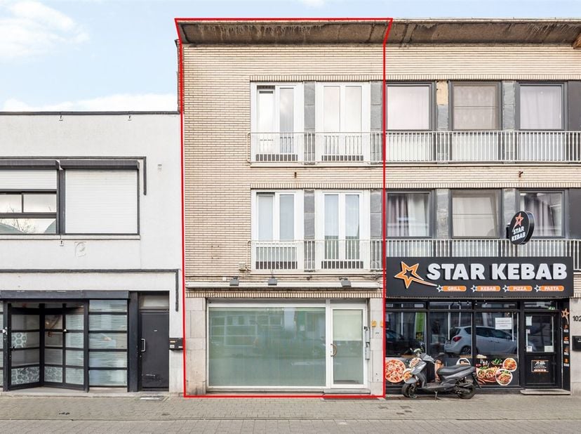 Bien professionnel à vendre
                    à 2300 Turnhout