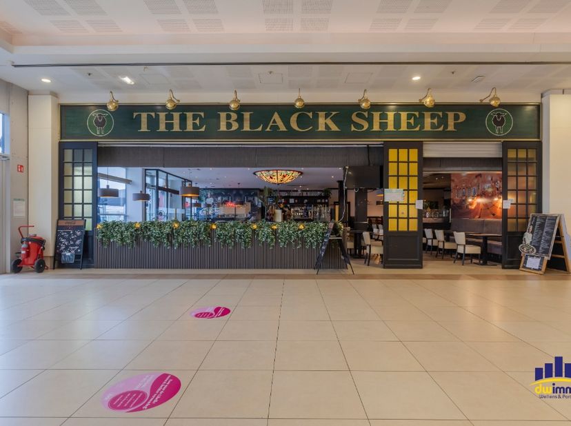 Unieke kans om een goed draaiende brasserie over te nemen op een absolute toplocatie! The Black Sheep is gelegen aan de hoofdingang van het Waasland S