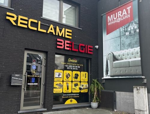                                         Rez-de-chaussée commercial à louer à Beringen, € 1.000
