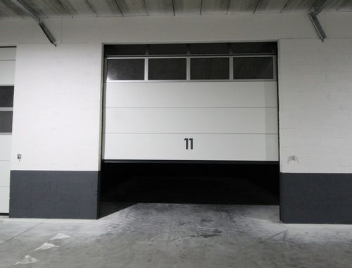                                         Entrepôt à louer à Hasselt, € 315
