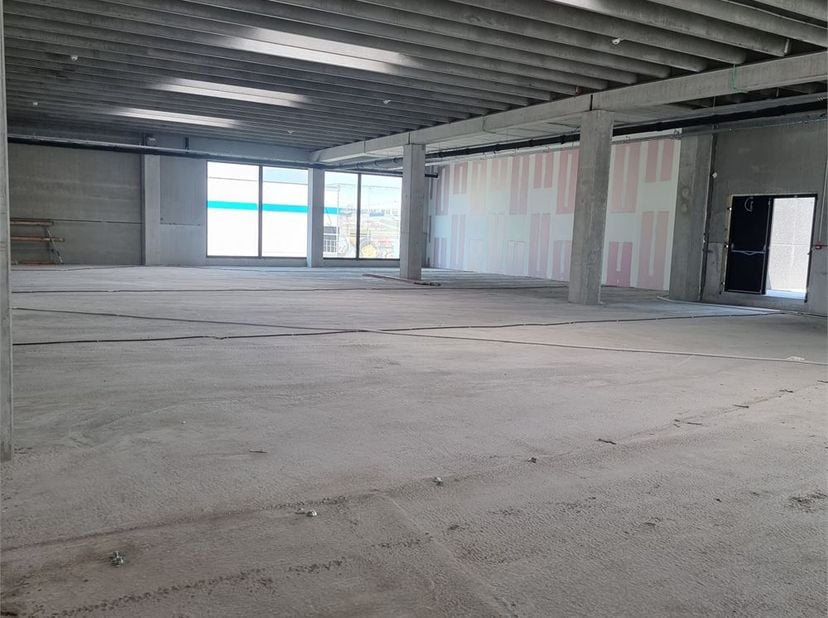 Bien professionnel à vendre
                    à 2235 Westmeerbeek