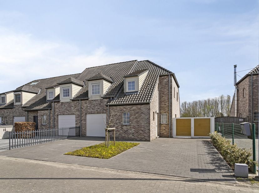 Maison à vendre
                    à 9230 Massemen