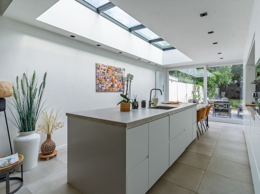 Ontdek deze charmante woning nabij het Sint-Pietersstation in Gent&lt;br /&gt;
Ligging&lt;br /&gt;
Deze instapklare woning is ideaal gelegen op wandelafstand van
