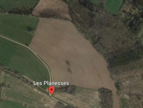                                         Landbouwgrond te koop in Rendeux, € 160.000
