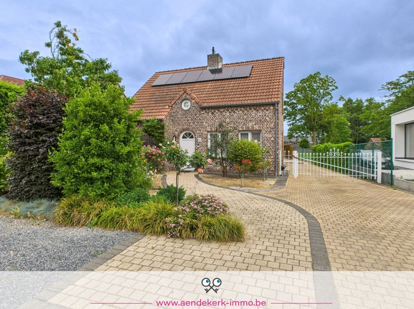 Maison à louer
                    à 3680 Neeroeteren