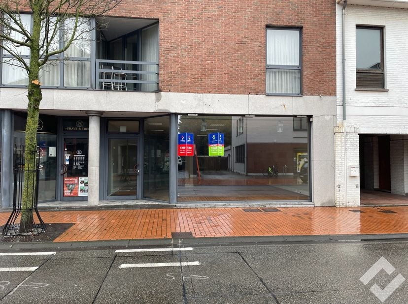 Bien professionnel à louer
                    à 3910 Neerpelt