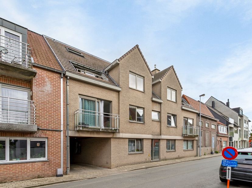Appartement te koop
                    in 8790 Waregem
