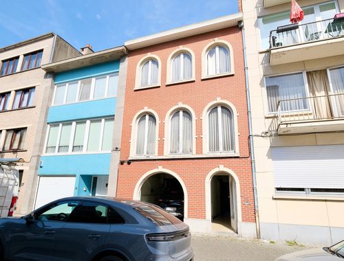                                         Maison à vendre à Molenbeek-Saint-Jean, € 429.000

