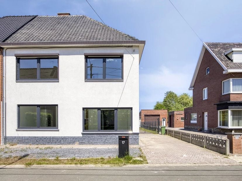 Maison à vendre
                    à 3511 Kuringen
