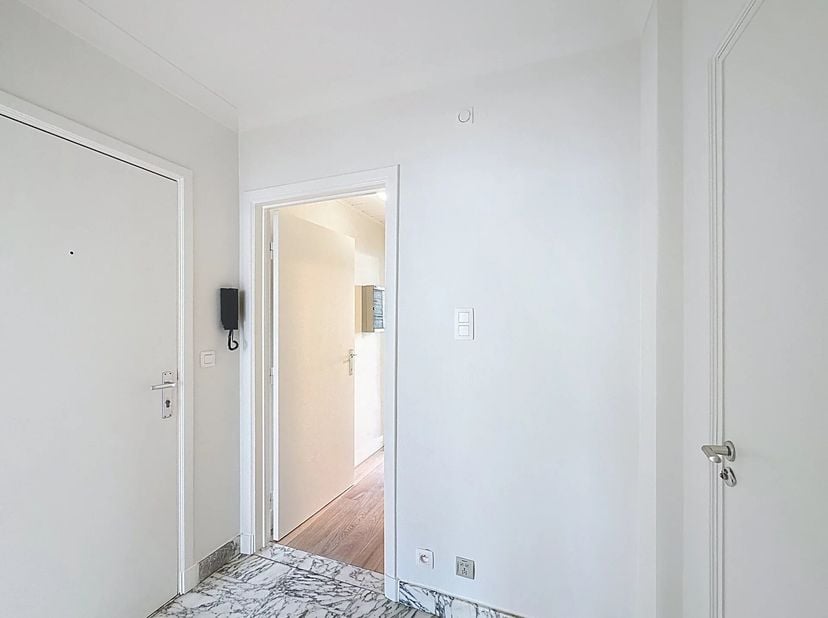 Appartement à louer
                    à 2400 Mol