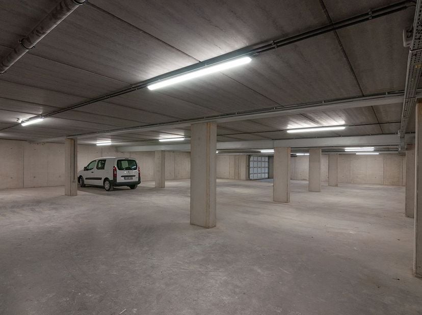 Garage à vendre
                    à 3900 Overpelt