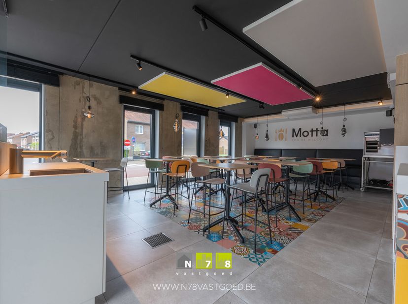 HORECAPAND TE HUUR IN HET CENTRUM VAN DILSEN.&lt;br /&gt;
Dit pand heeft voorheen dienst gedaan als trendy foodbar en is dusdanig ingericht. Het pand is ins