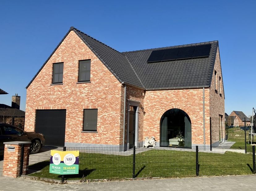 Maison à louer
                    à 8020 Waardamme