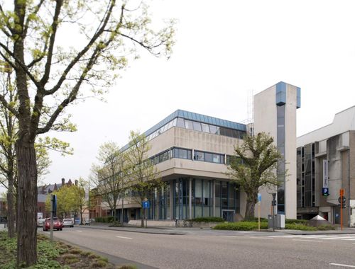                             Complexe de bureaux à louer à Hasselt
