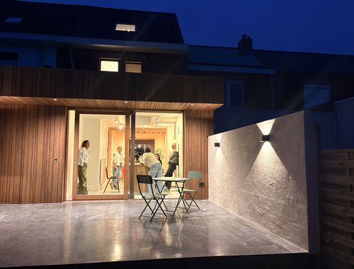                                        Maison à vendre à Sint-Denijs, € 345.000
