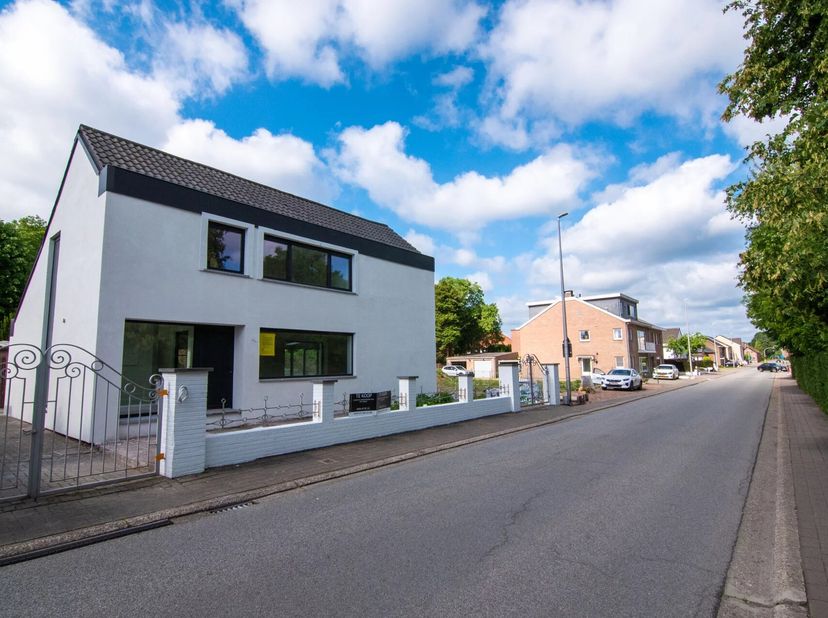 Maison à vendre
                    à 3620 Neerharen