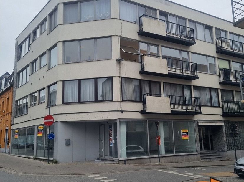 Appartement à louer
                    à 9300 Aalst