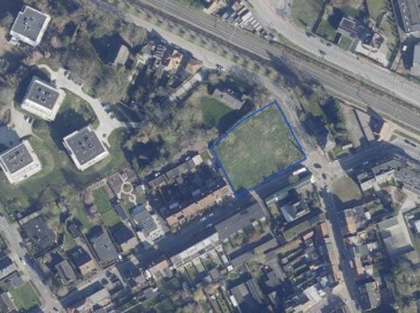 Terrain à vendre
                    à 8800 Roeselare