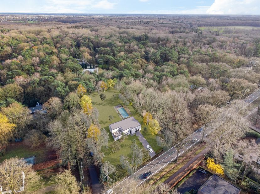 Terrain à vendre
                    à 2950 Kapellen