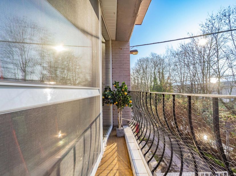 Contact Sophie Chot 0491/22.49.82 ou liège@weinvest.be |&lt;br /&gt;
We Invest Liège et Sophie vous propose à la vente cet agréable appartement 3 chambres e