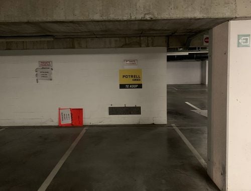                                         Garage te koop in Roeselare, € 29.000
