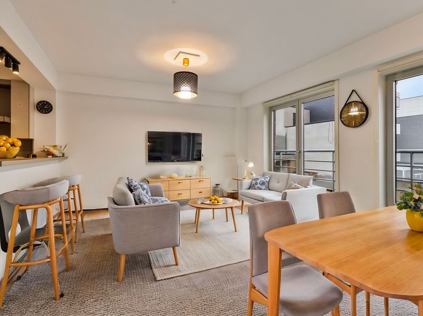 Appartement situé au centre de Roeselare à vendre&lt;br /&gt;
Découvrez cet appartement idéalement situé dans le centre de Roeselare. Grâce à son emplacemen