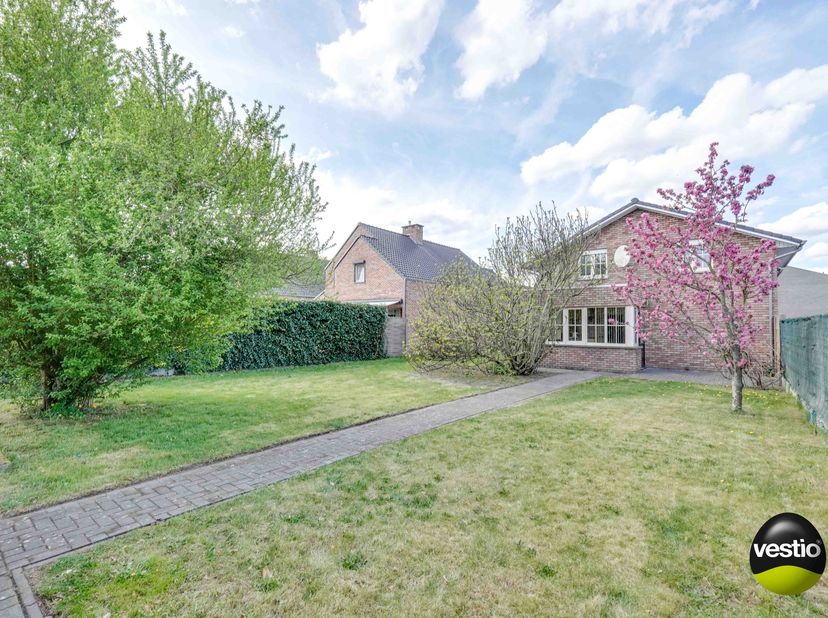 Maison à vendre
                    à 3670 Meeuwen