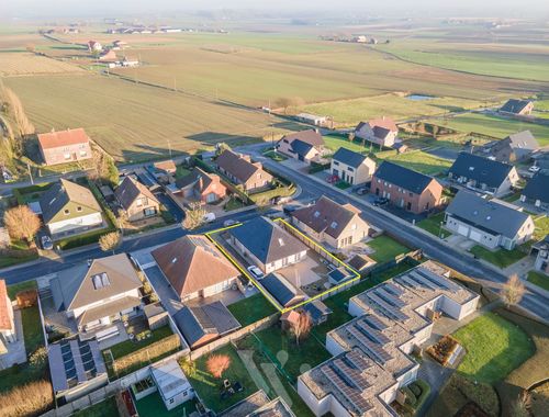                                         Maison à vendre à Nieuwkerke, € 329.000

