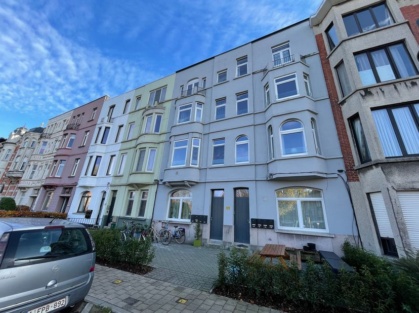 Appartement à louer
                    à 9000 Gent
