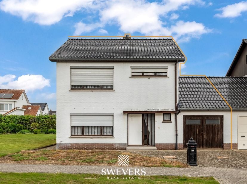 Voor meer info en fotos, surf naar www.swevers.be  In de rustige Haagdoornstraat 6 in Paal wacht een halfopen bebouwing uit 1968 op een nieuwe eigenaa