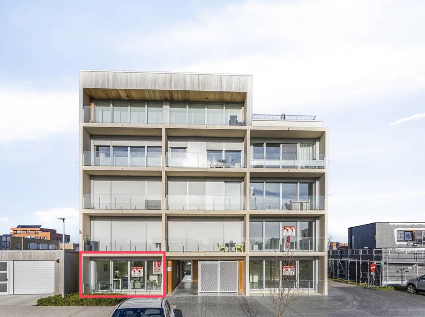 N&#039;hésitez pas à visiter cet appartement terminé sur place pendant le Nieuwbouwzondag le 22 octobre, entre 10 h et 13 h (Aquastraat 33, 8900 Ypres)&lt;br