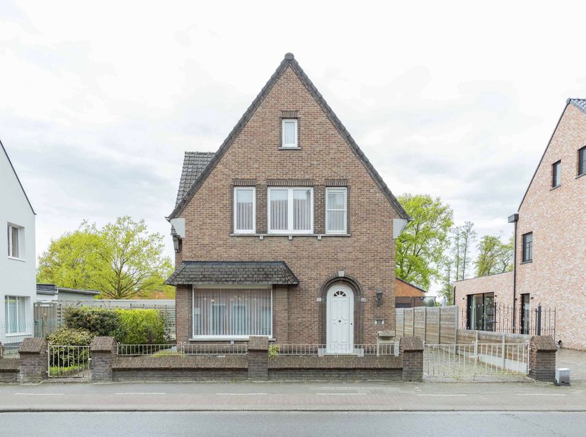 Maison à vendre
                    à 9100 Nieuwkerken-Waas