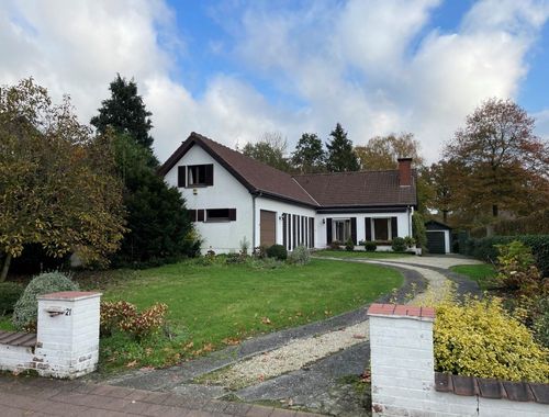                                        Bungalow à vendre à Beernem, € 379.000

