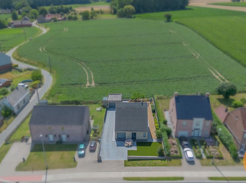 ZWALM (Roborst) - Schitterende open bebouwing in het hart van de Vlaamse Ardennen  rust, ruimte en comfort op een toplocatie!&lt;br /&gt;
Op zoek naar een i