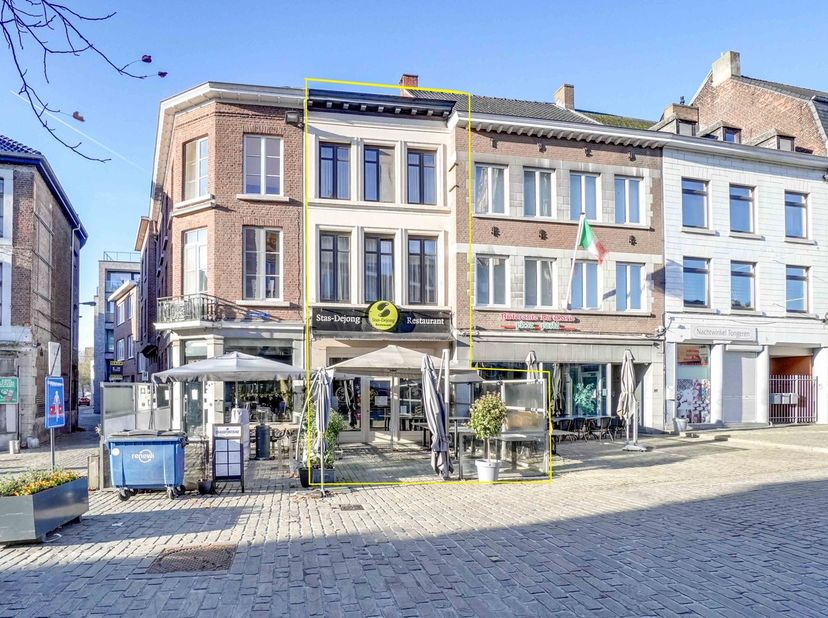 Prachtig en uniek handelspand met woonst in het hart van Tongeren - 425  m2 bruikbare vloeroppervlakte &lt;br /&gt;
&lt;br /&gt;
Welkom in het hart van Tongeren,