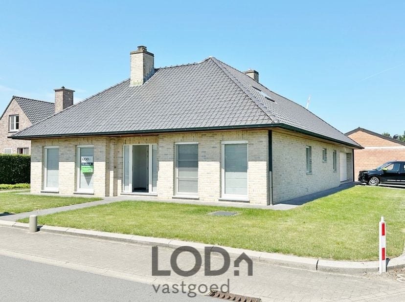 Maison à louer
                    à 8020 Ruddervoorde