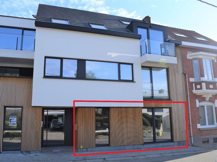 Appartement à louer
                    à 9406 Outer