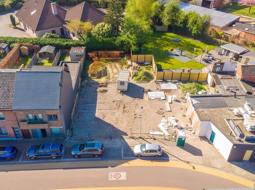 WERKEN GESTART!&lt;br /&gt;
Dit project is gelegen aan de Witte Gevelstraat te Schelle.&lt;br /&gt;
Het kleinschalig project bestaat uit 4 units, een loftgebouw,