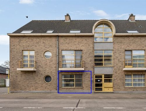                                         Appartement à vendre à Onze-Lieve-Vrouw-Waver, € 199.000
