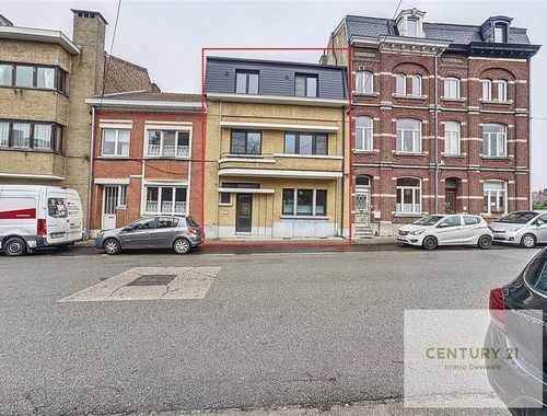                                         Maison à vendre à Nivelles, € 450.000
