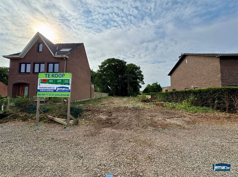 Ontdek de perfecte bouwgrond voor jouw droomhuis.&lt;br /&gt;
Centraal, maar toch rustig gelegen nabij alle benodigde voorzieningen! &lt;br /&gt;
Een ideale liggi