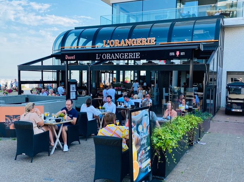 KNOKKE&lt;br /&gt;
Ideaal gelegen aan zee, genietend van een unieke ligging.&lt;br /&gt;
In de onmiddellijke nabijheid van de Limpenslaan (hoofdstraat van Knokke)