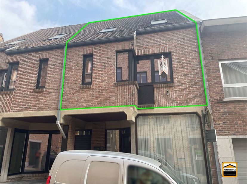 Gerenoveerd duplex appartement met 2 slaapkamers in het centrum van Borgloon&lt;br /&gt;
* EPC A&lt;br /&gt;
* asbestvrij&lt;br /&gt;
* elektriciteit conform AREI bij a
