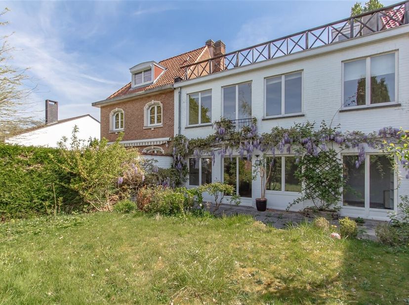 Chant d&#039;Oiseau - Parc de la Woluwe - Exceptionnelle situation au coeur d&#039;une rue prestigieuse du plus prisé des quartiers de WSP, où se niche cette ma